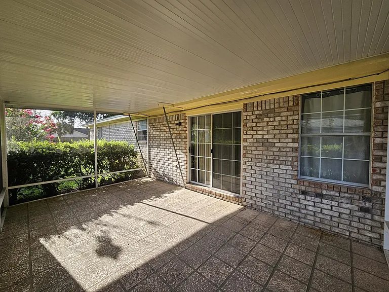 7854 Pleasant Oaks Ave — Photo 26
