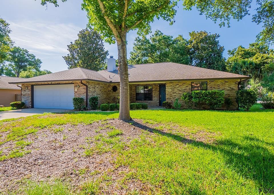 1st image of 32 Sycamore Cir