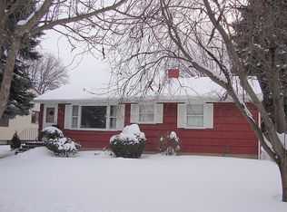 1010 9th St S, Virginia, MN 55792