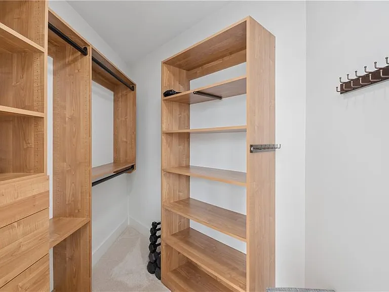 1080 Peachtree St NE #1411 — Photo 34