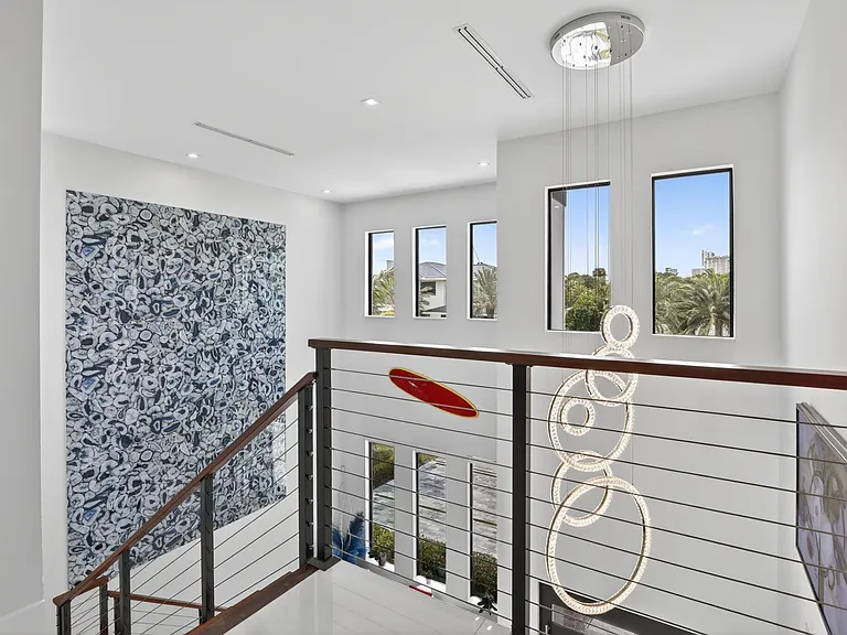 334 Isle Of Capri Dr — Photo 79