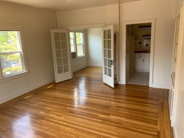 1529 21st St APT C, Sacramento, CA 95811