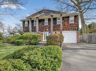 111 Shinbone Lane, Commack, NY 11725