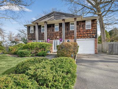 111 Shinbone Lane, Commack, NY, 11725