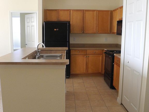 5th image of 1330 Tradition Cir #301A