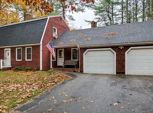 86 Cape Rd, Raymond, ME 04071