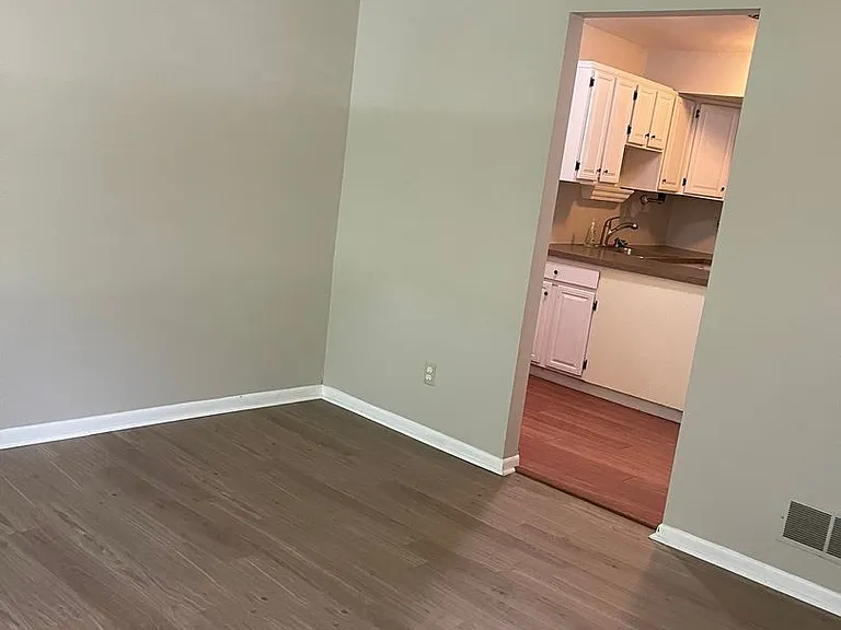 24 E Green Valley Cir — Photo 5