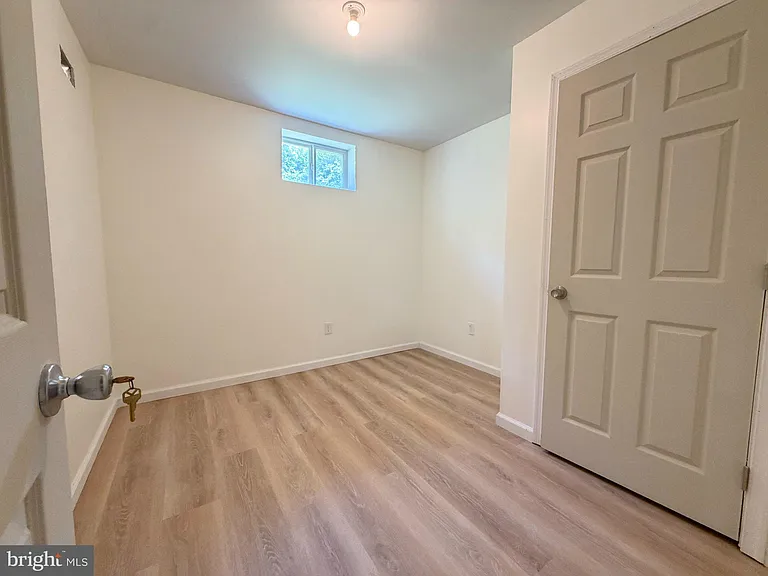10 Meadow Court Gln — Photo 31