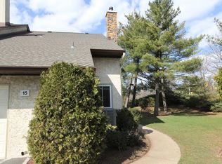 15 Tennyson Dr, Plainsboro, NJ 08536