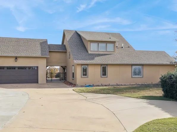 32060 Lavender Ln, Afton, OK 74331