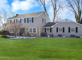 656 Hawkins Rd E, Coram, NY 11727