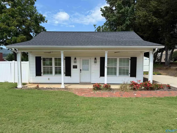115 River St, Hiawassee, GA 30546