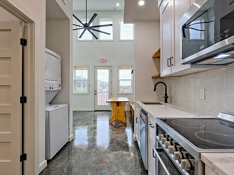 21 Valley St #5 — Photo 6