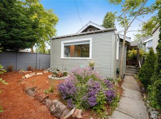 4708 Midvale Ave N, Seattle, WA 98103