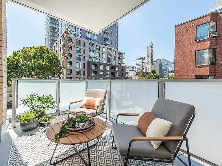 1400 Quadra St — Photo 12