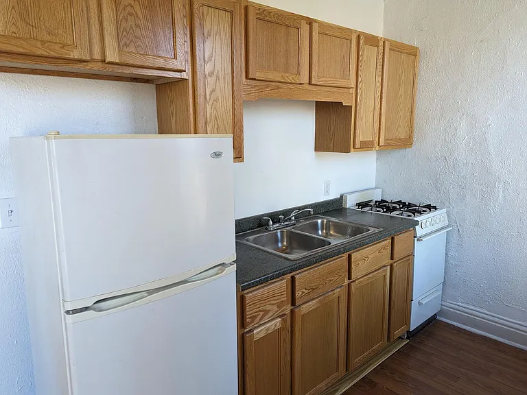 1031 S 2nd St #2 — Photo 3