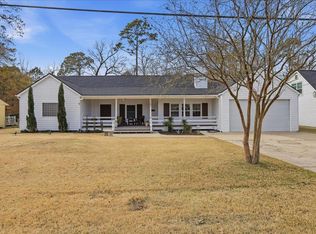 2197 Central Dr, Beaumont, TX 77706