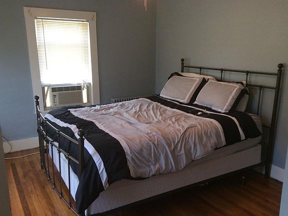 4th image of 142 Morton St #2