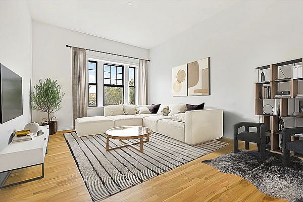 1st image of 503 12th St #3D