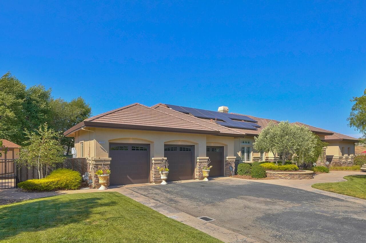 27828 Crowne Point Dr, Salinas, CA 93908 Zillow