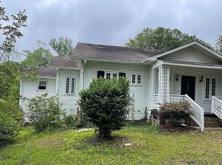 609 S Magnolia St, Summerville, SC 29483