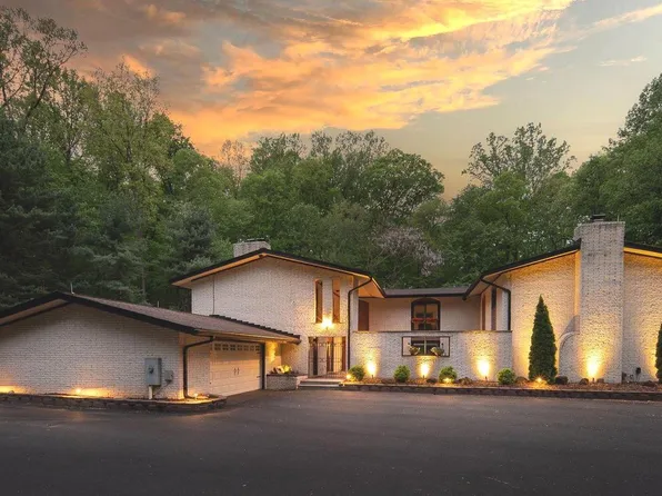 7506 Jumping Horse Ln, Fairfax Station, VA 22039