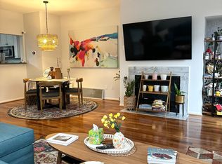 9601 Athens Pl, Gaithersburg, MD 20878