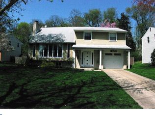 1752 Hillside Dr, Cherry Hill, NJ 08003