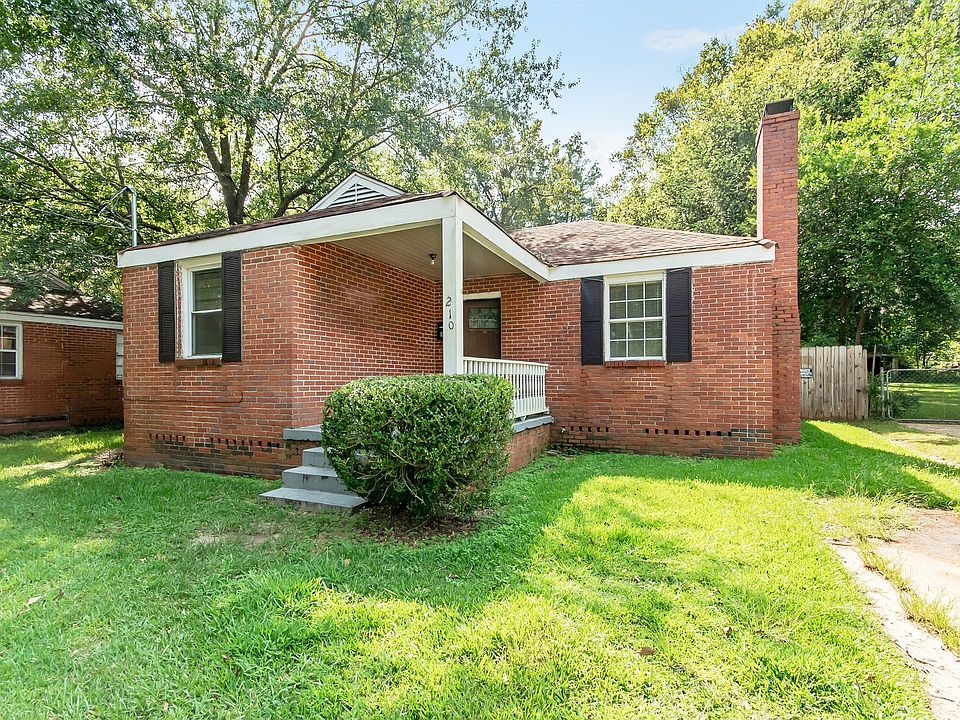 1st image of 210 Bradley Dr