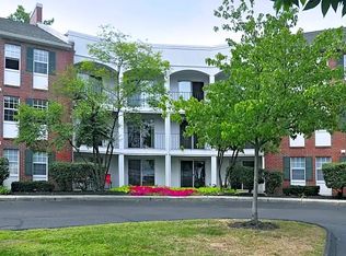 100 North St #84, Columbus, OH 43202