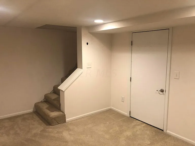 2599 Scioto View Ln — Photo 20