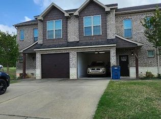 5503 Village Dr, Benton, AR 72019