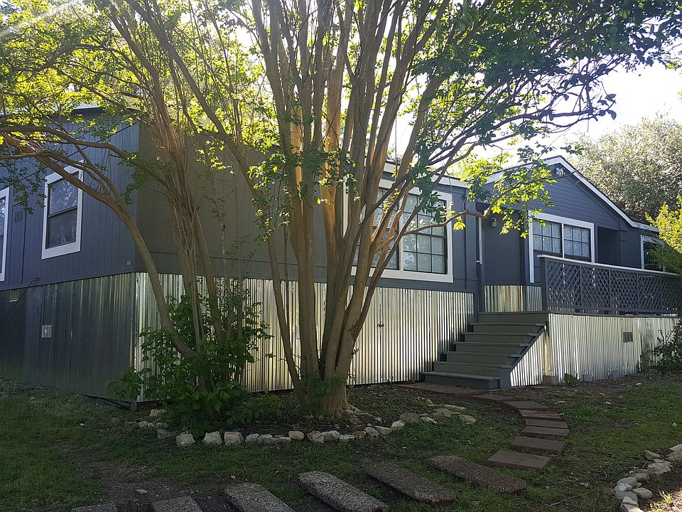 1st image of 1107 Village West Dr
