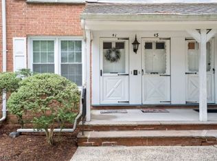 41 Briarwood Path #41, Clark, NJ 07066