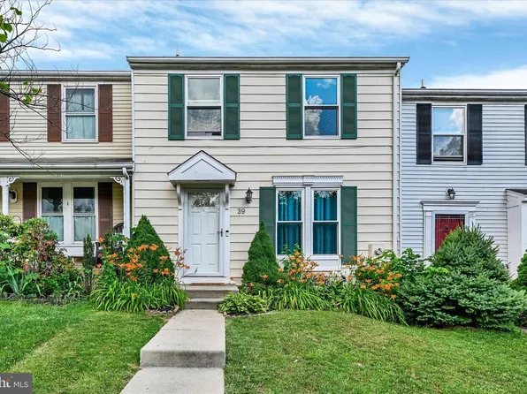 39 Rader Ct, Baltimore, MD 21234