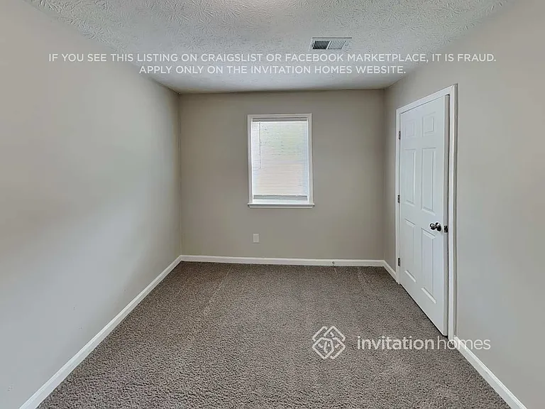 535 Zachary Ct — Photo 15
