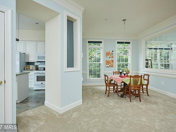3rd image of 211 Halpine Walk Ct