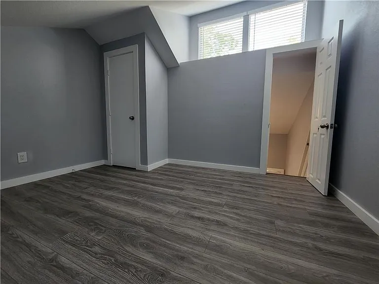 2815 Rio Grande St #215 — Photo 11