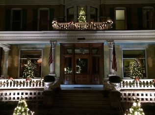 1308 Henry St, Alton, IL 62002