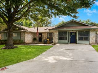 8234 Zodiac Dr, Universal City, TX 78148