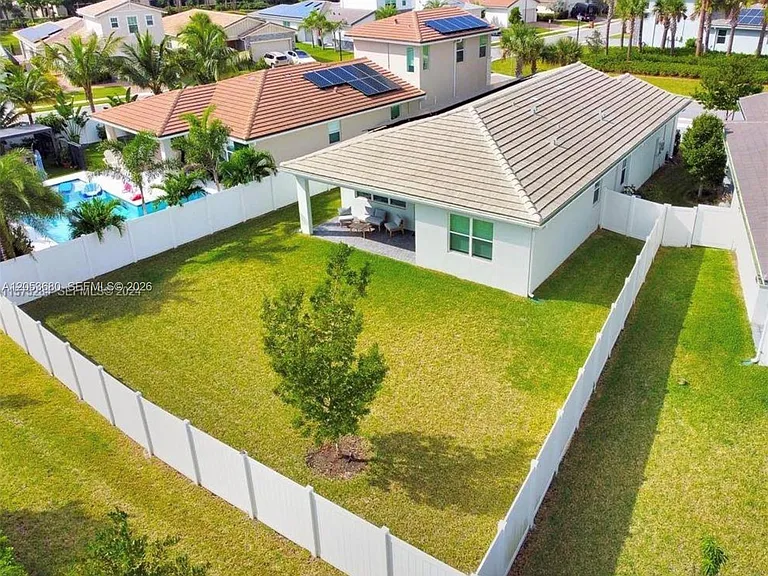 4110 Bonita Way — Photo 19