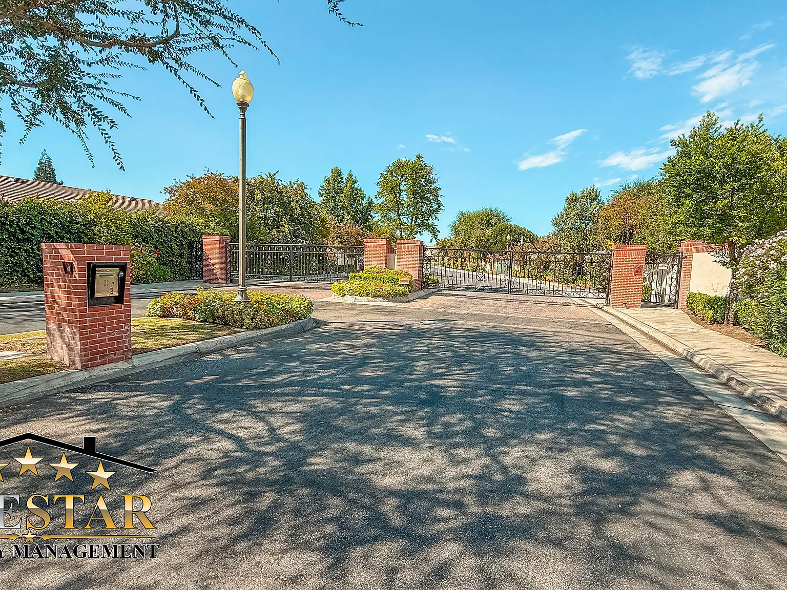 2 bed, 1322 sqft, $2,795 — Photo 4