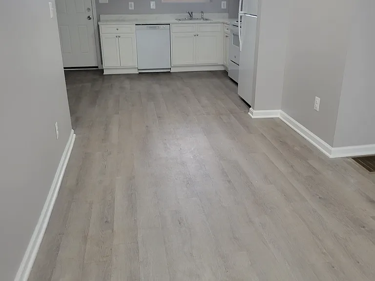 3410 E Fairmount Ave — Photo 14