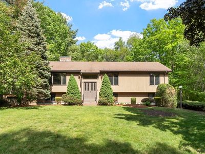 4 Douglas Ave, Wilmington, MA, 01887