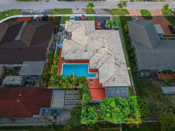 hialeah-florida-43959392 picture