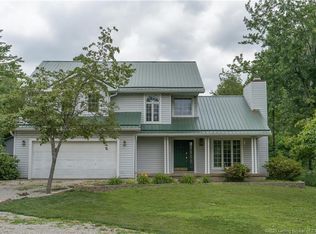 9671 Voyles Rd, Pekin, IN 47165