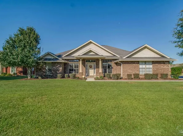 6185 Winchester Cir, Milton, FL 32570