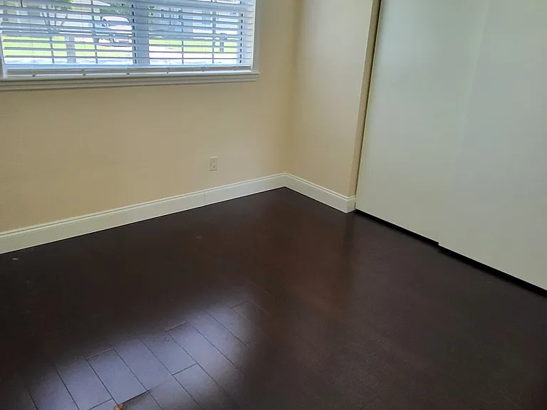 901 N Palm Dr SW — Photo 19