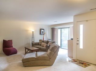 12 Elderberry Ln, Ridgefield, CT 06877