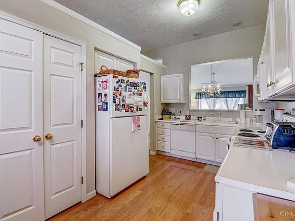 5th image of 6311 Lake Front Dr